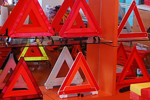 三角警示牌放在多少米？95%的人都用錯了